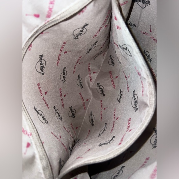 Hard Rock burgundy satchel/Messenger bag✨ - Picture 14 of 17